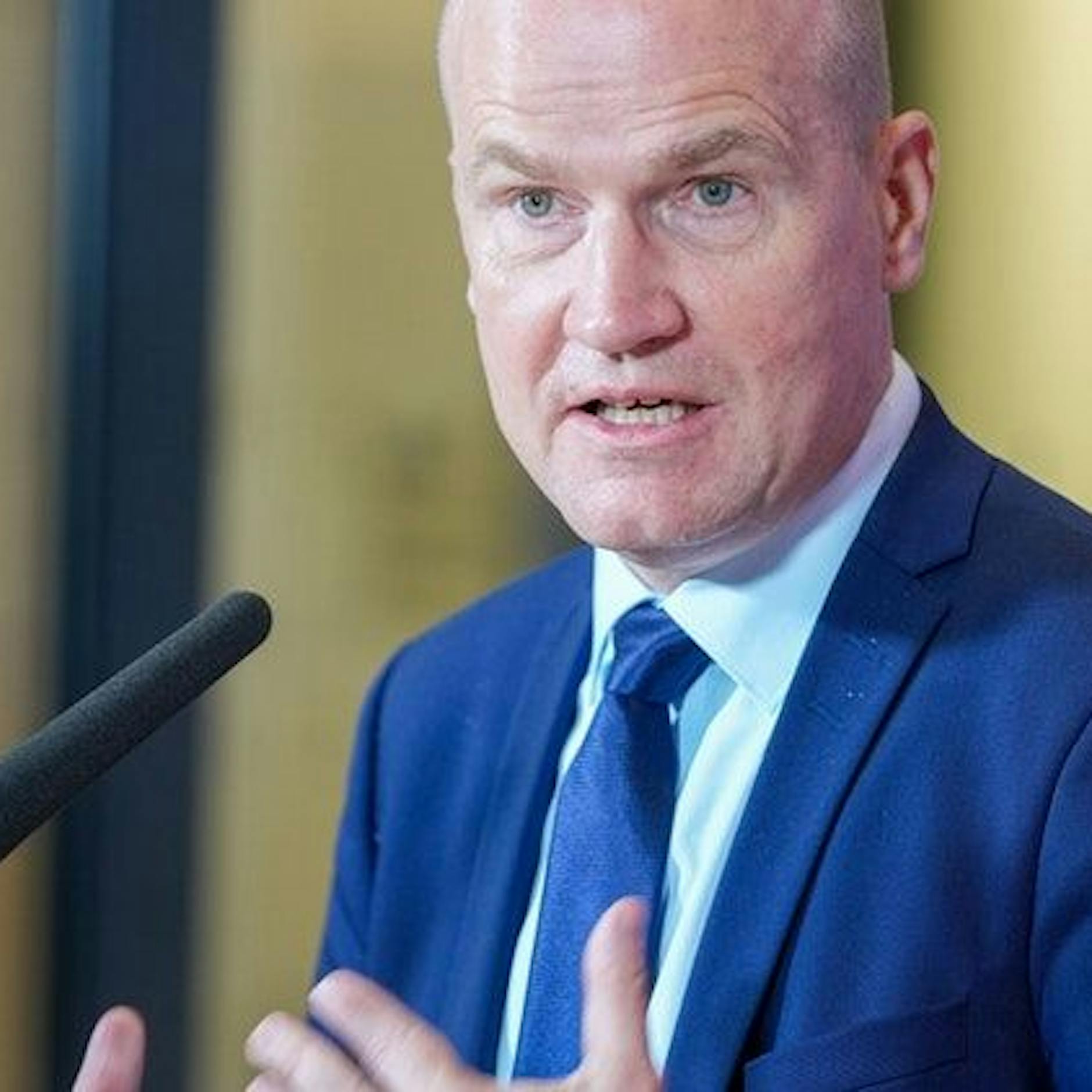 Wegen Corona-Krise: Weihnachtsferien könnten ein bis zwei Wochen früher beginnen