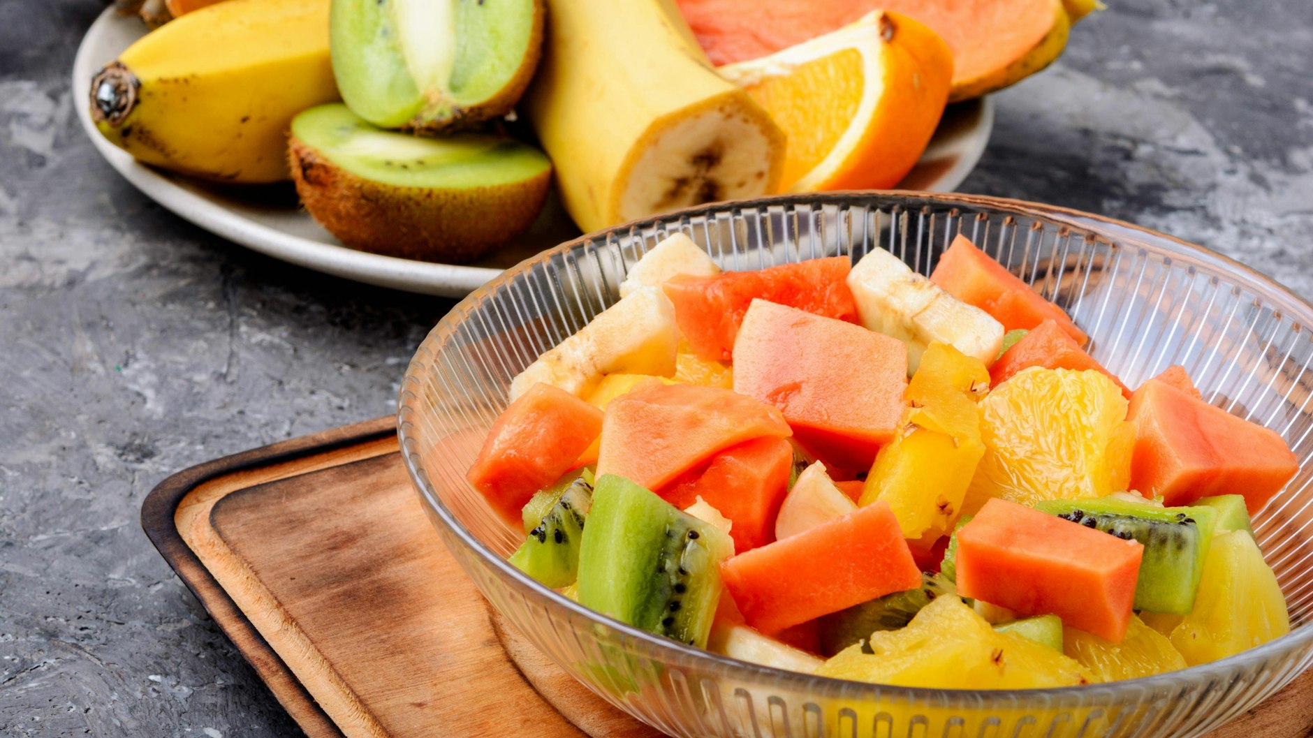 Obst enthält neben vielen Vitaminen auch Fruchtzucker.