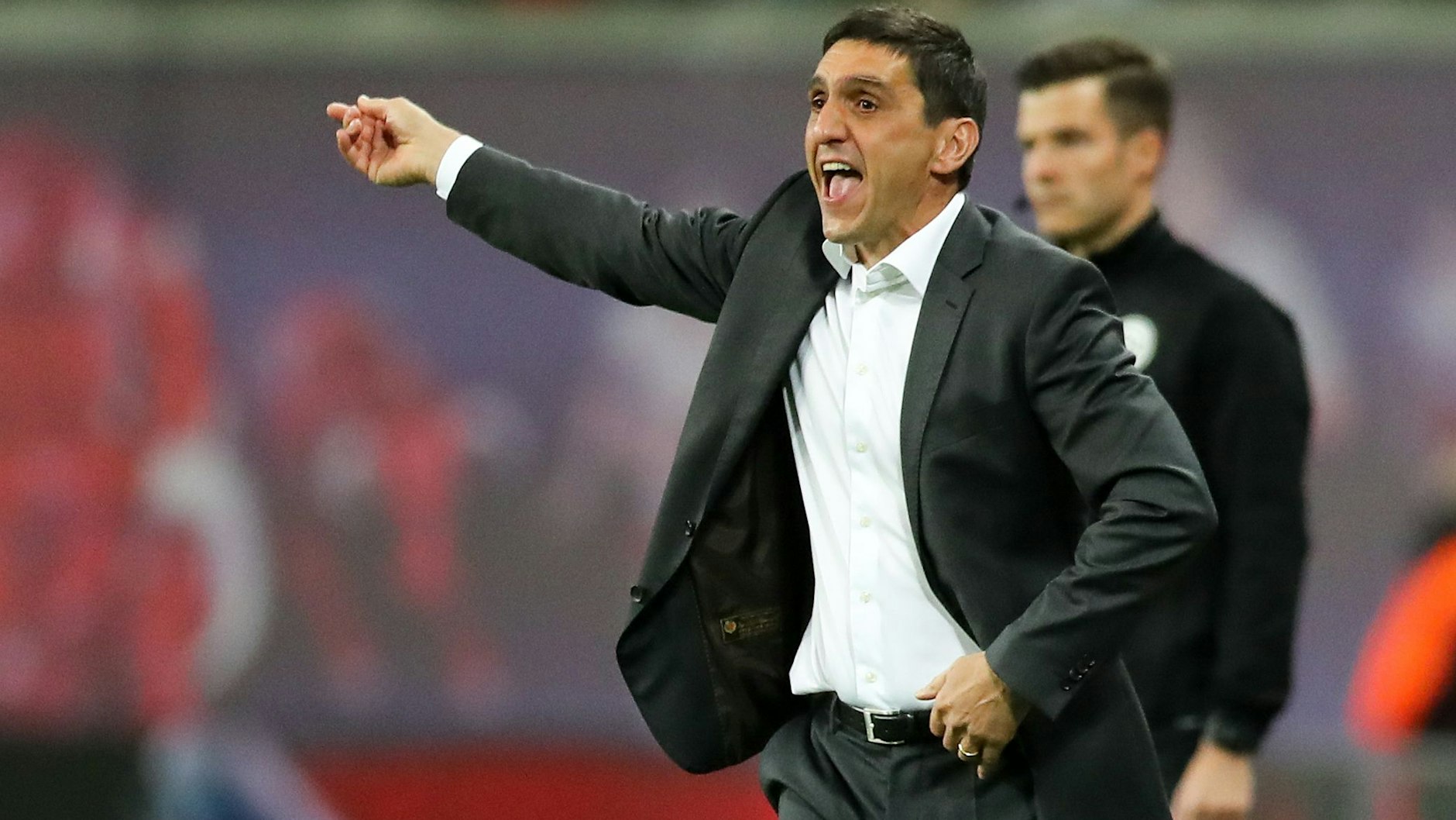 Stand zuletzt vor drei Jahren für den VfB Stuttgart an der Seitenlinie und coacht ab sofort Hertha BSC: Tayfun Korkut.