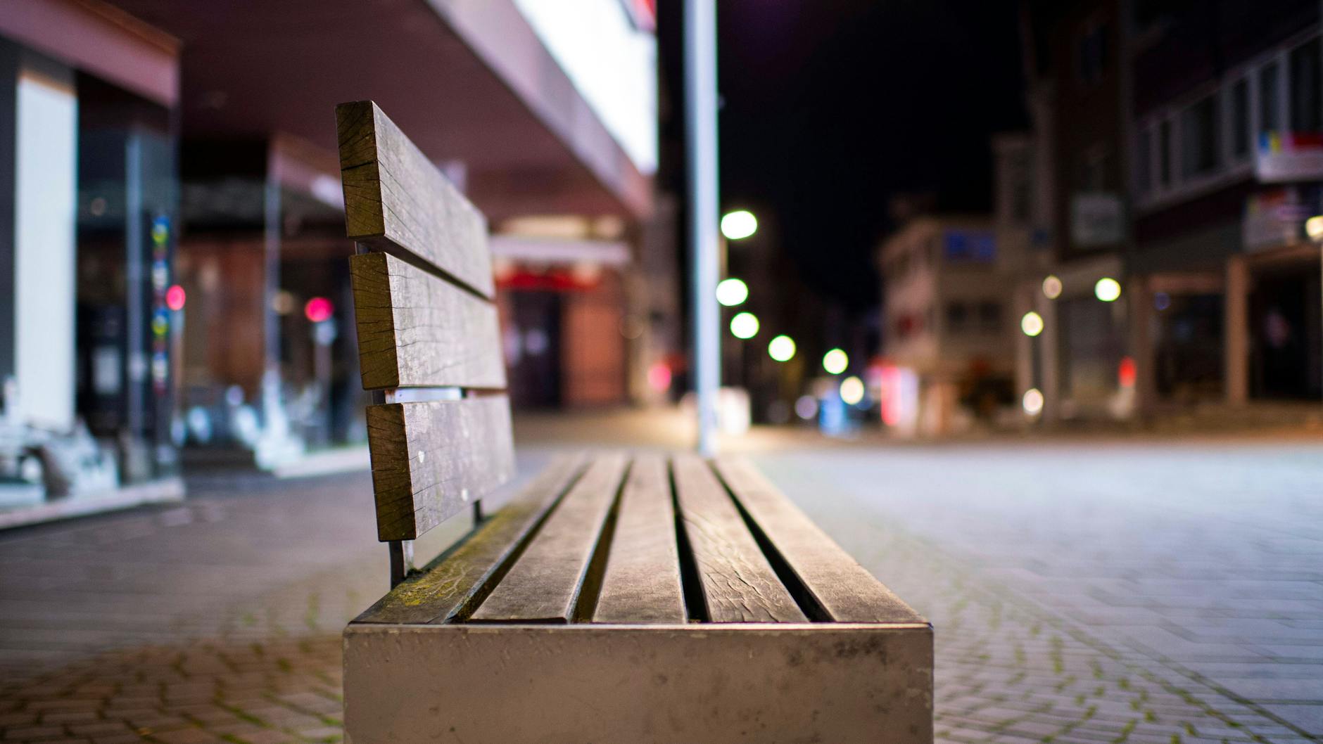  In Cottbus gelten ab sofort nächtliche Ausgangssperren für Ungeimpfte (Symbol). 