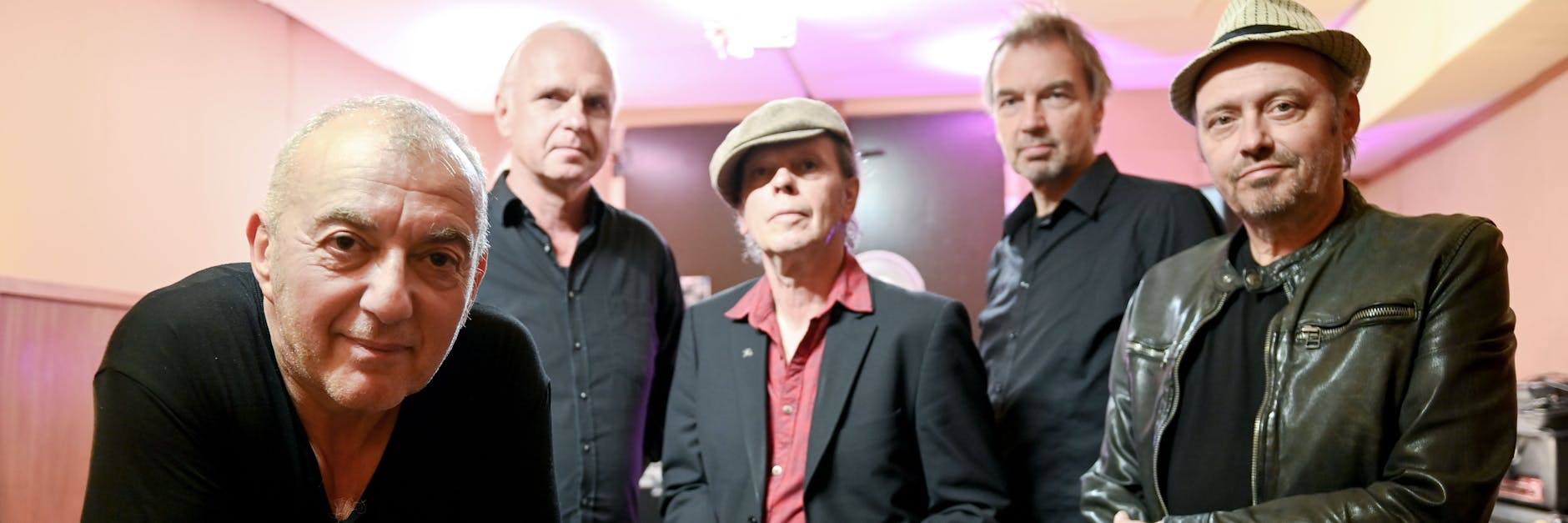 Die Musiker der Band Pankow: Andre Herzberg, Stefan Dohanetz, Jürgen Ehle, Andreas „Kulle“ Dziuk und Andre Drechsler. 