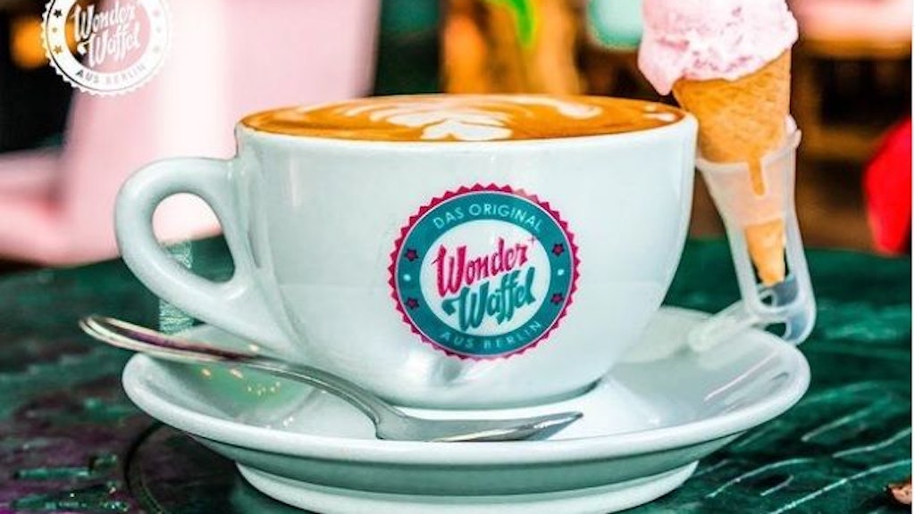 berlin wonder waffel wirbt mit gratis kaffee fur ungeimpfte