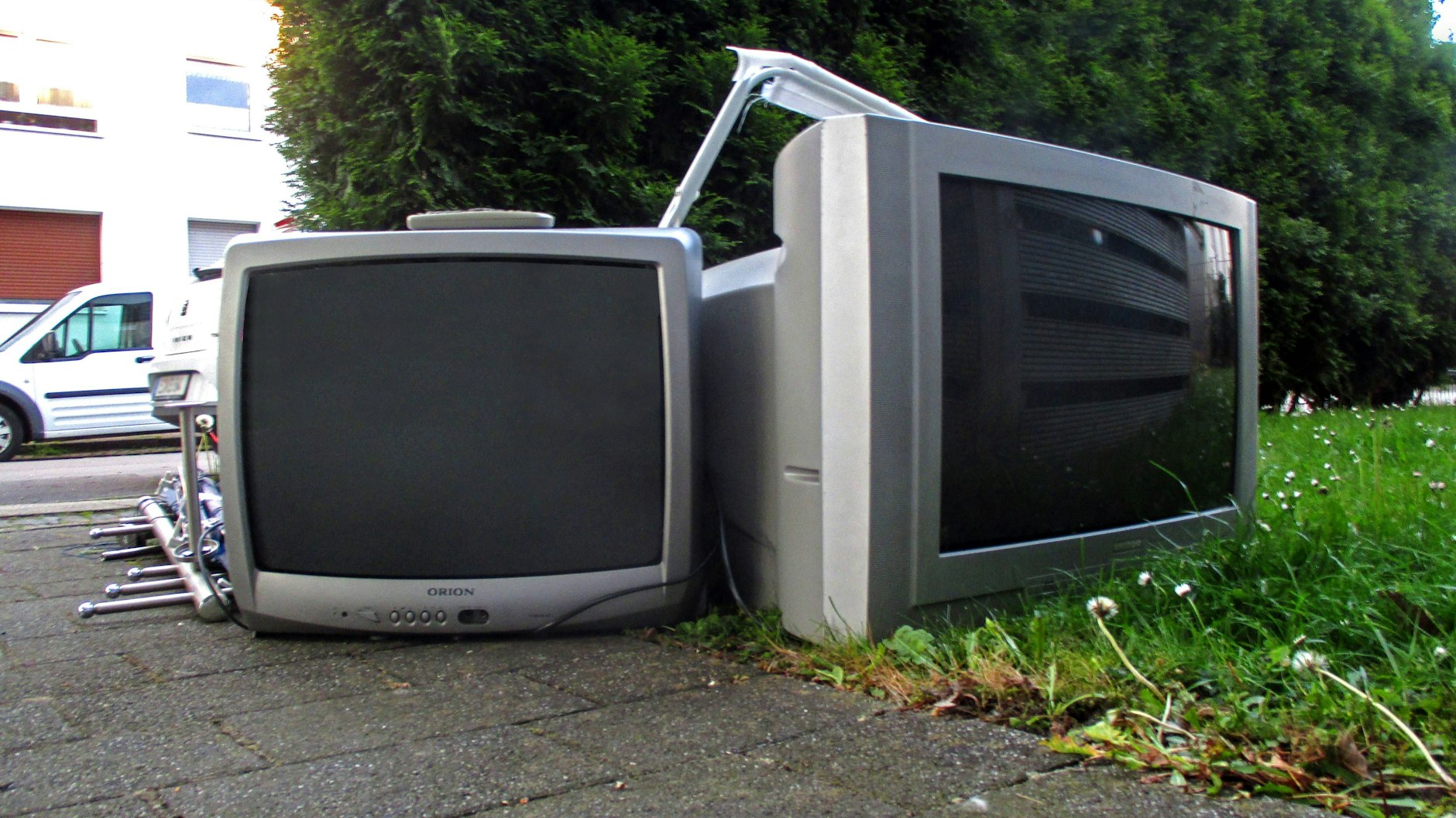 Inzwischen sind viele Röhrenfernseher auf dem Müll gelandet