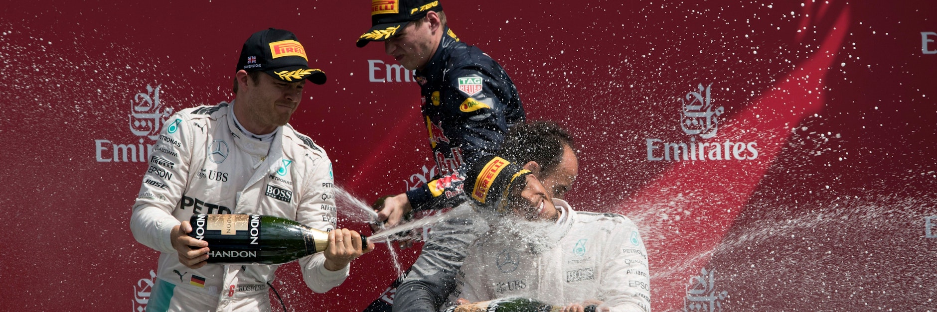Standen 2016 in Silverstone gemeinsam auf dem Podium: Nico Rosberg, Max Verstappen und Lewis Hamilton (v.l).