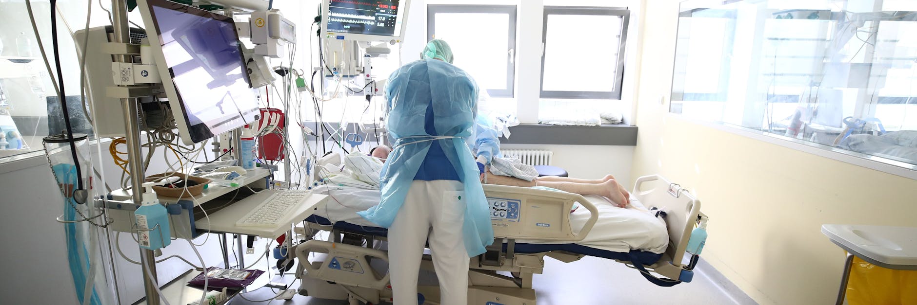 Die Intensivstationen in Thüringen sind wegen der Corona-Patienten überlastet.