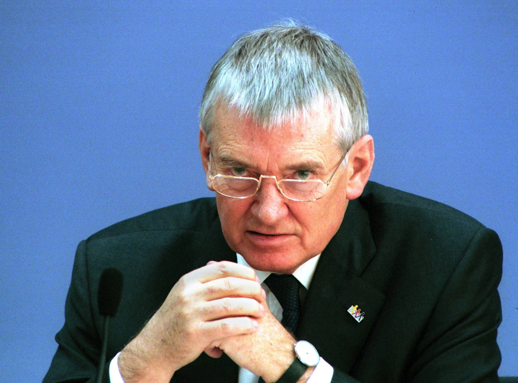Otto Schily: Allgemeine Impfpflicht ist unverantwortlich und verfassungswidrig