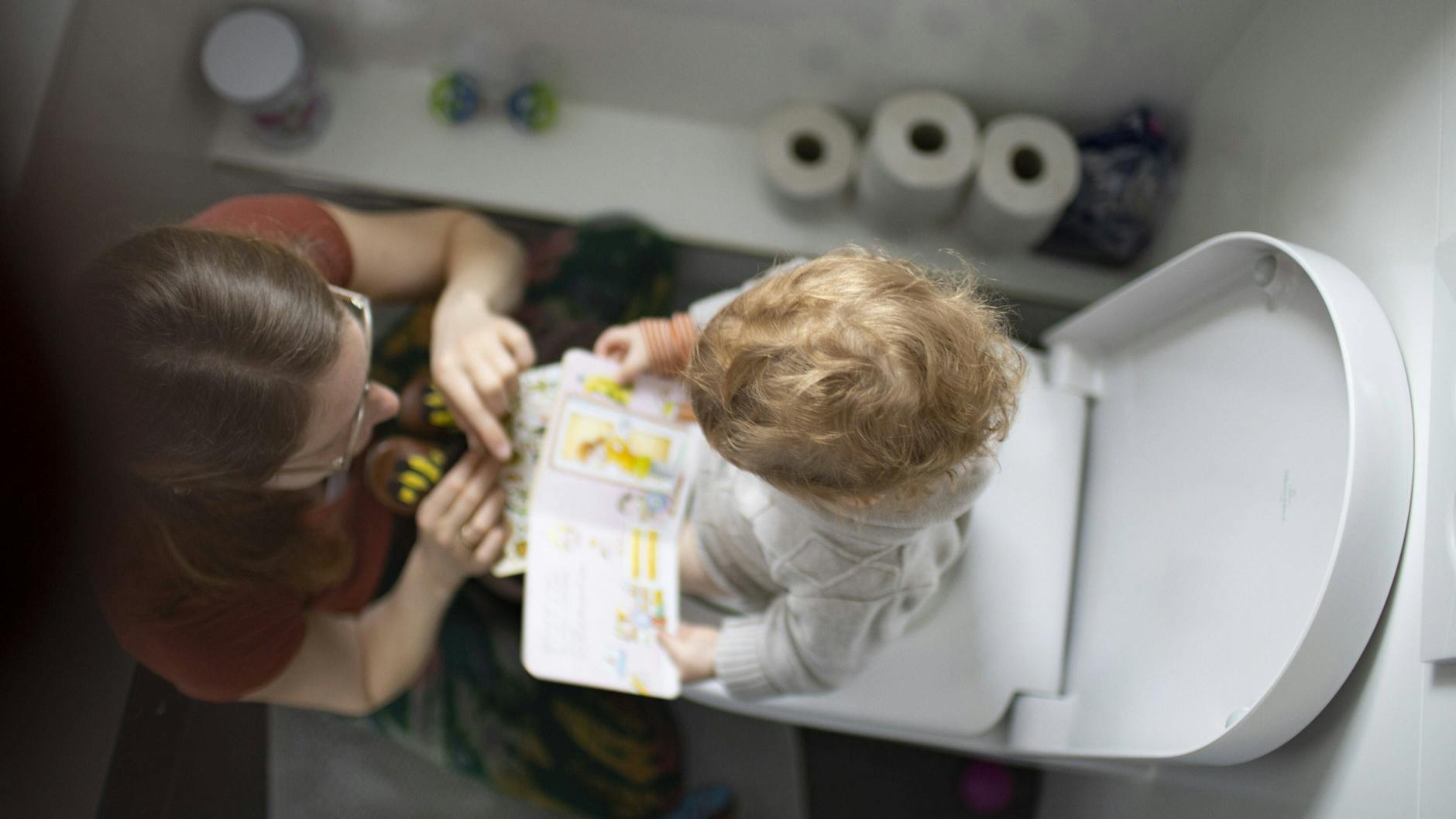 Auf dem Klo sind alle gleich.
