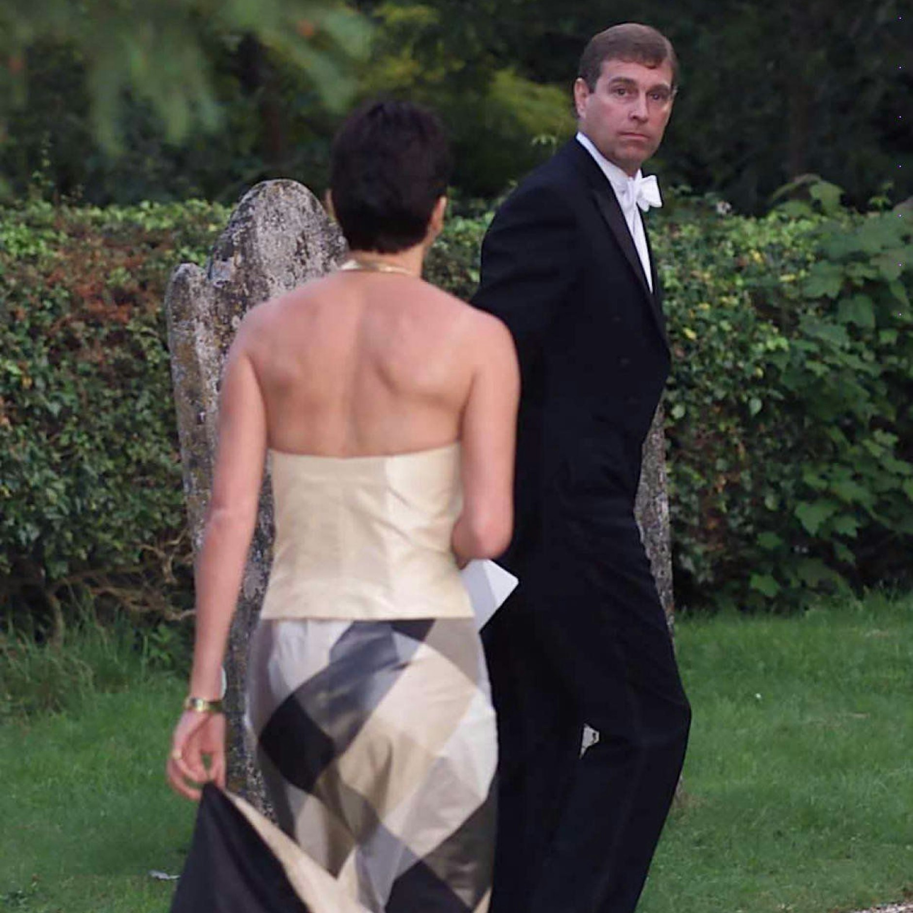 Ghislaine Maxwell und Prinz Andrew waren zusammen auf mehreren Veranstaltungen.