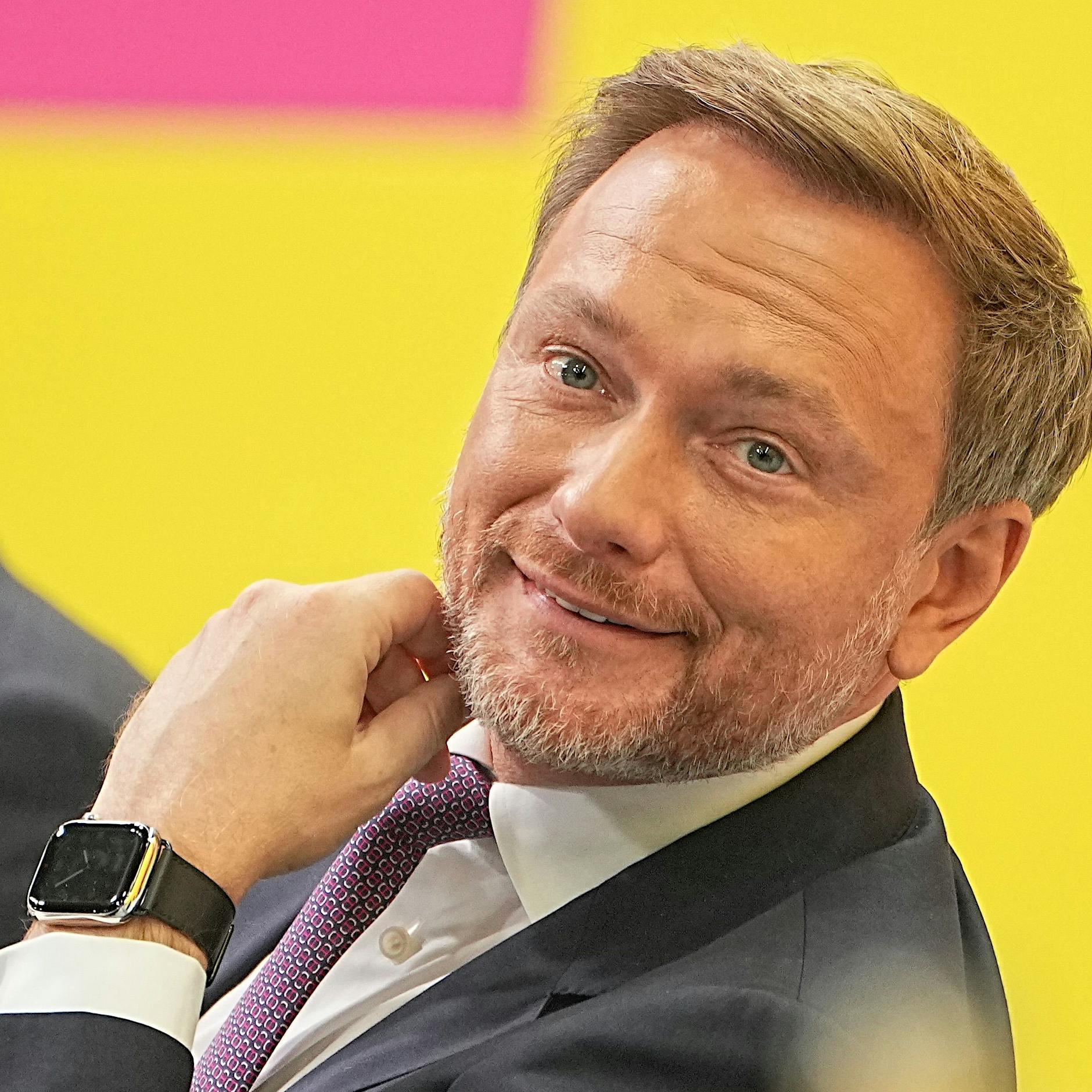 Ampel-Regierung: FDP stimmt Koalitionsvertrag zu