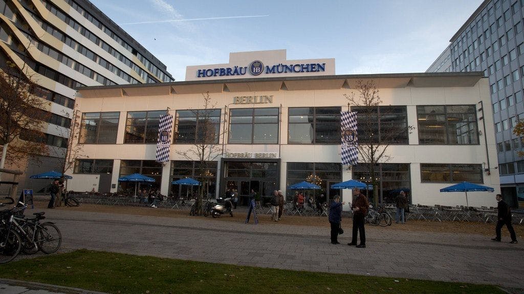 Das Hofbräuhaus am Alexanderplatz in Berlin-Mitte
