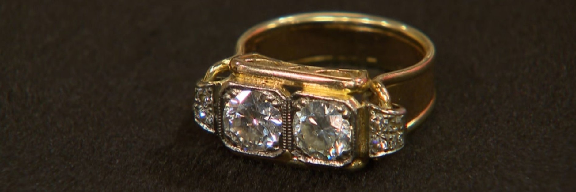 Dieser mächtige Ring sucht bei&nbsp;„Bares für Rares“ einen neuen Besitzer.