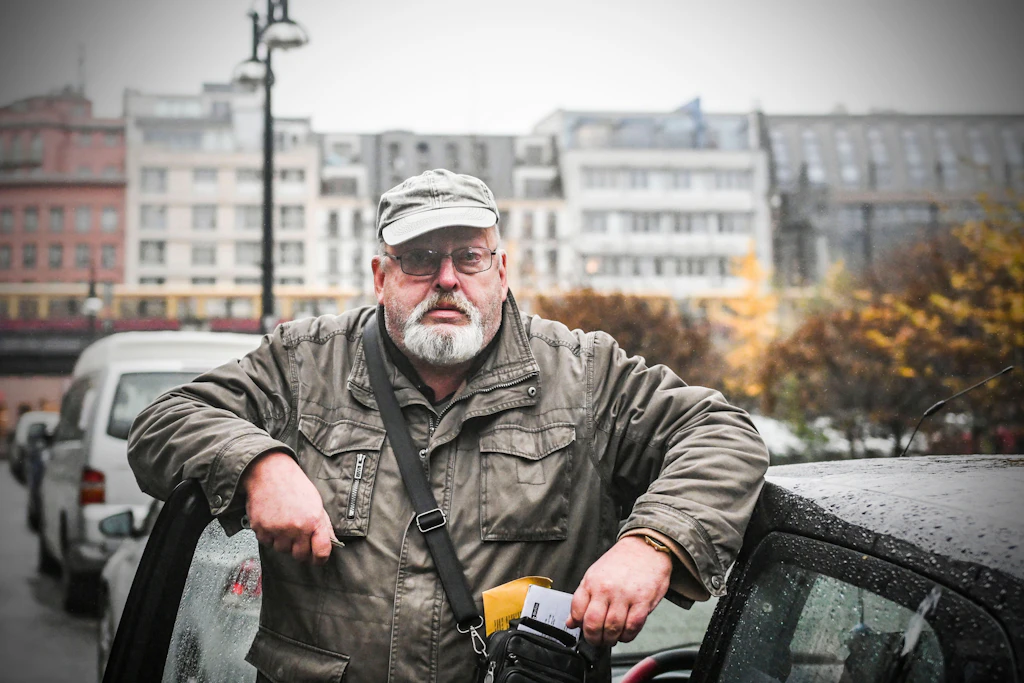 Abgezockter Rentner aus Mitte: Mittags-Buletten kamen ihn teuer zu stehen