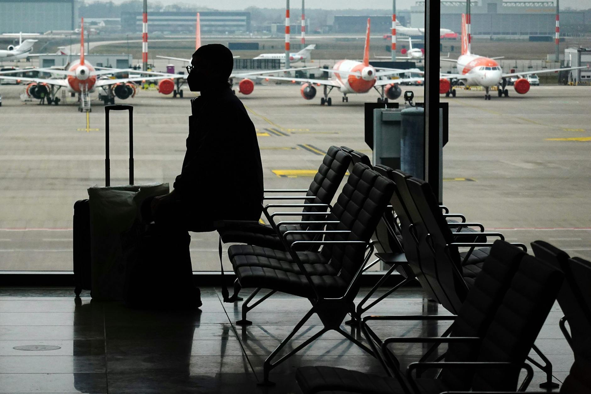 Warten am BER: Wer angekommen ist, will einfach nur wieder weg. Und wer wegwill, will das so schnell wie möglich.