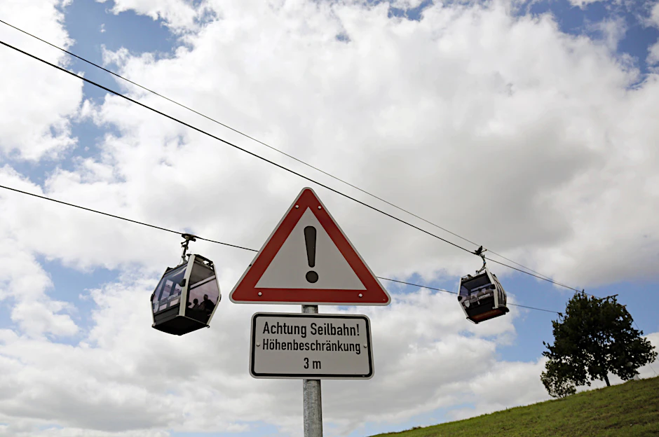 Bislang Berlins einzige Seilbahnstrecke: Die anderthalb Kilometer lange Trasse in Marzahn-Hellersdorf wurde 2017 eröffnet. Bis 25. Dezember ruht der Betrieb wegen Wartungsarbeiten.