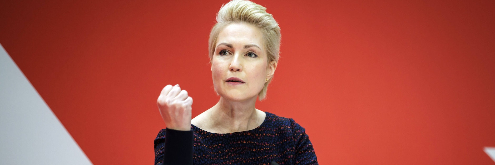 Corona-Leugner wollten zum Haus von Manuela Schwesig (SPD) marschieren.
