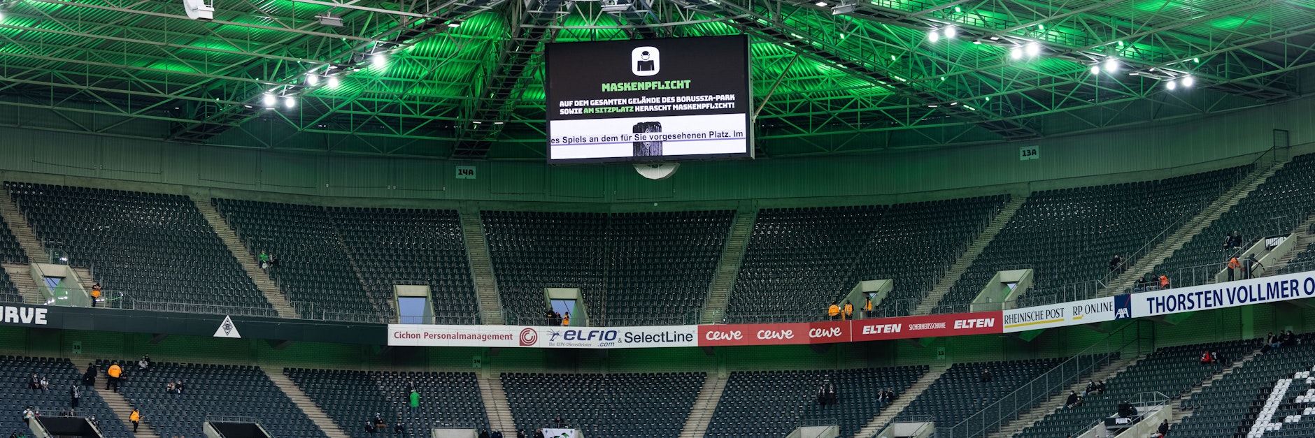 Maskenpflicht im Gladbacher Stadion und dazu jetzt Ärger wegen einer Impfpassfälschung. 
