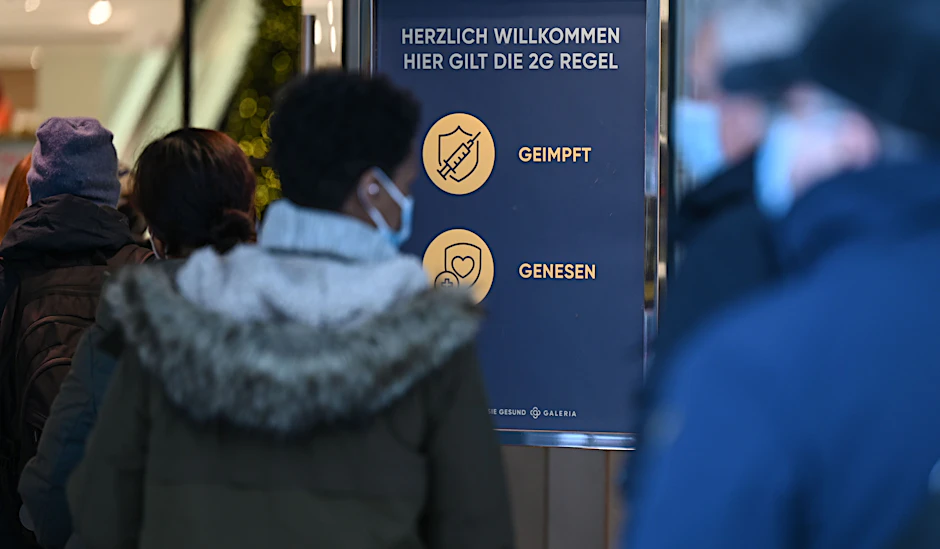 Die „Bändchenlösung“ soll die 2G-Kontrollen erleichtern (Symbolbild).