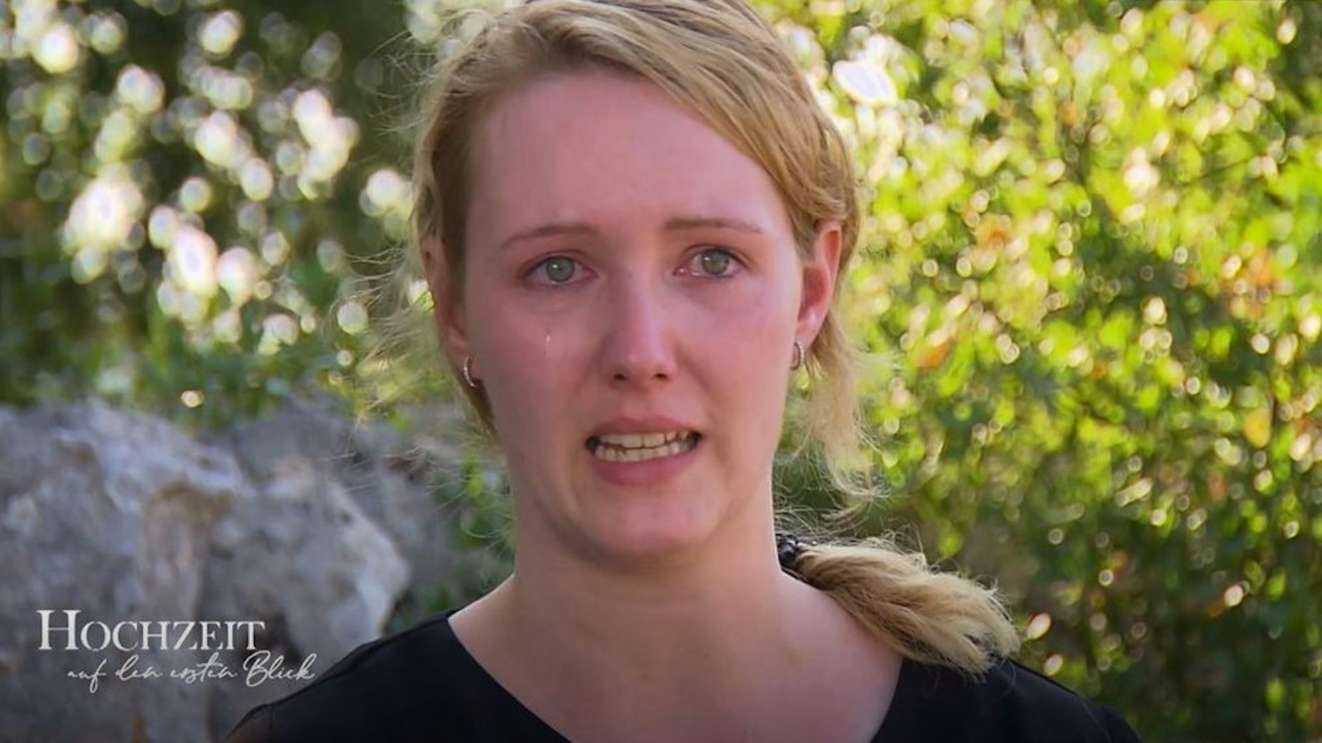 Lisa gesteht unter Tränen, dass sie ihren „Hochzeit auf den ersten Blick“-Bräutigam nicht attraktiv findet.