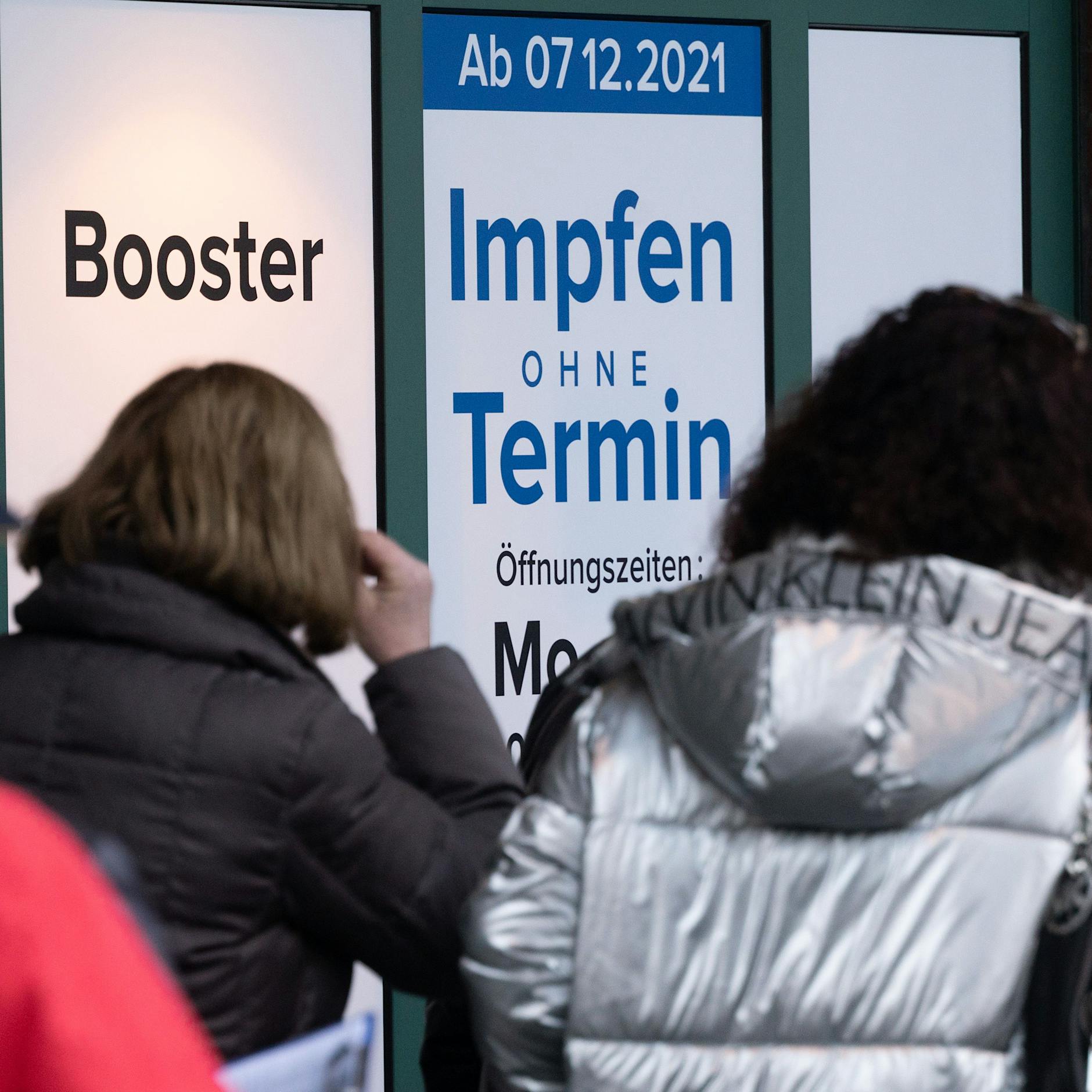 Booster-Impfung gegen Corona erst nach fünf Monaten? Europa-Behörde will viel schneller auffrischen!