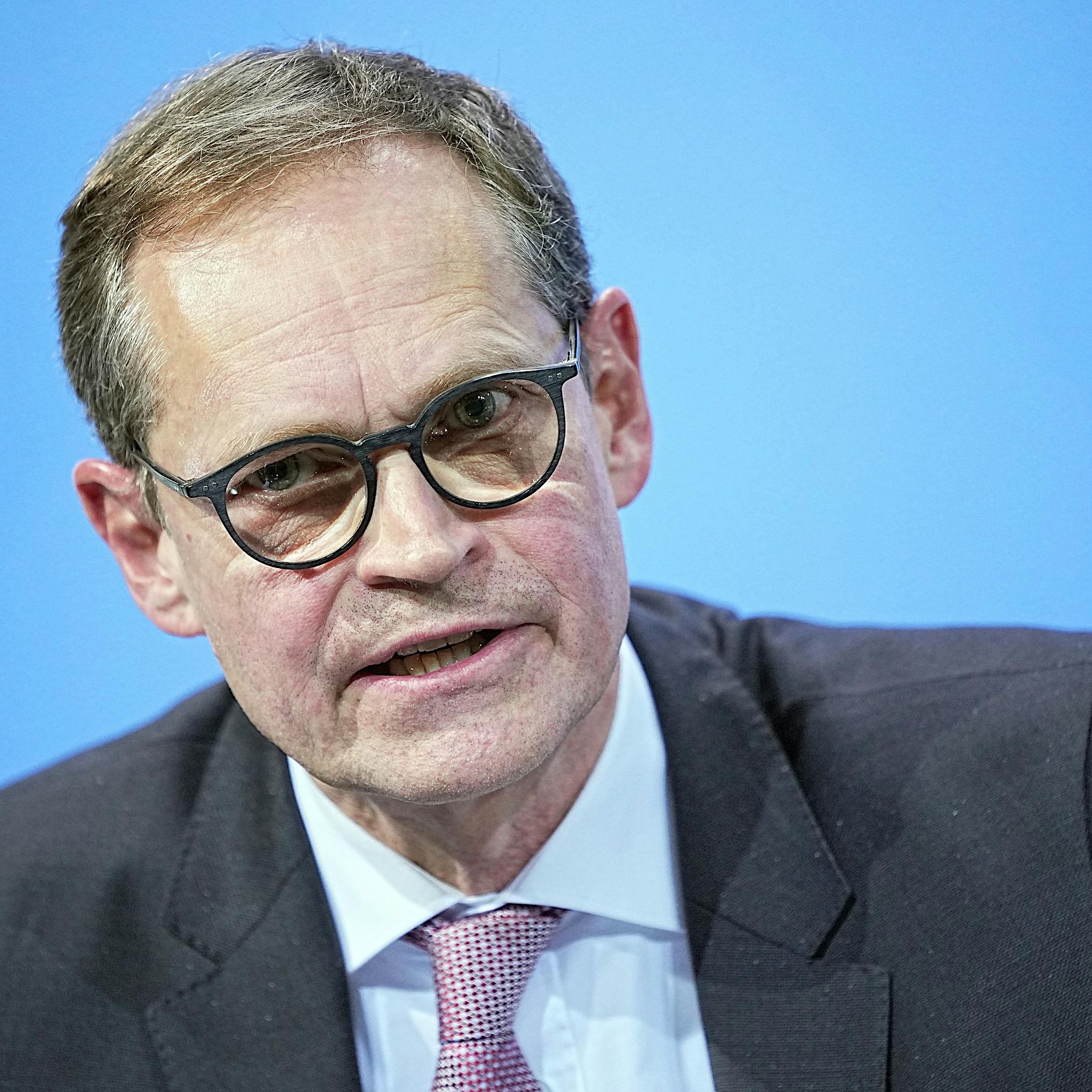 Michael Müller begrüßt allgemeine Impfpflicht