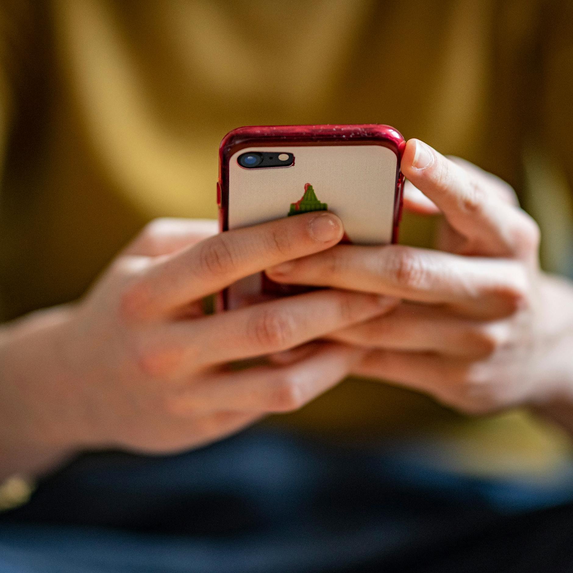 Telefonie, SMS, Internet: EU verlängert Wegfall der Roaming-Gebühren – und so aktivieren Sie das Günstig-Surfen auf dem Smartphone!