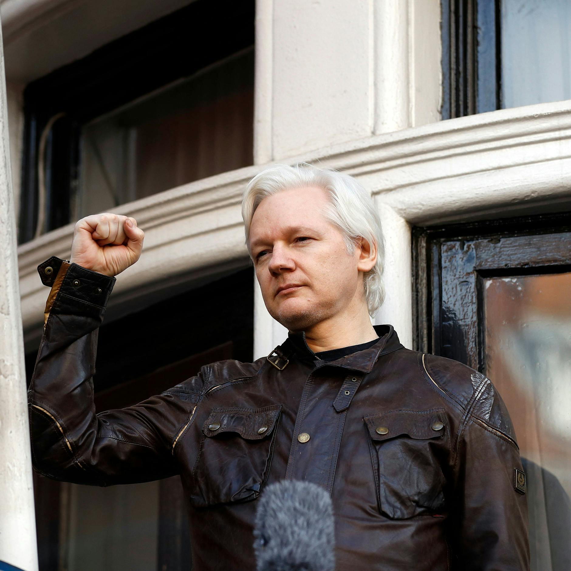 Hammer-Urteil im Fall Julian Assange: Gericht erlaubt Auslieferung an die USA!