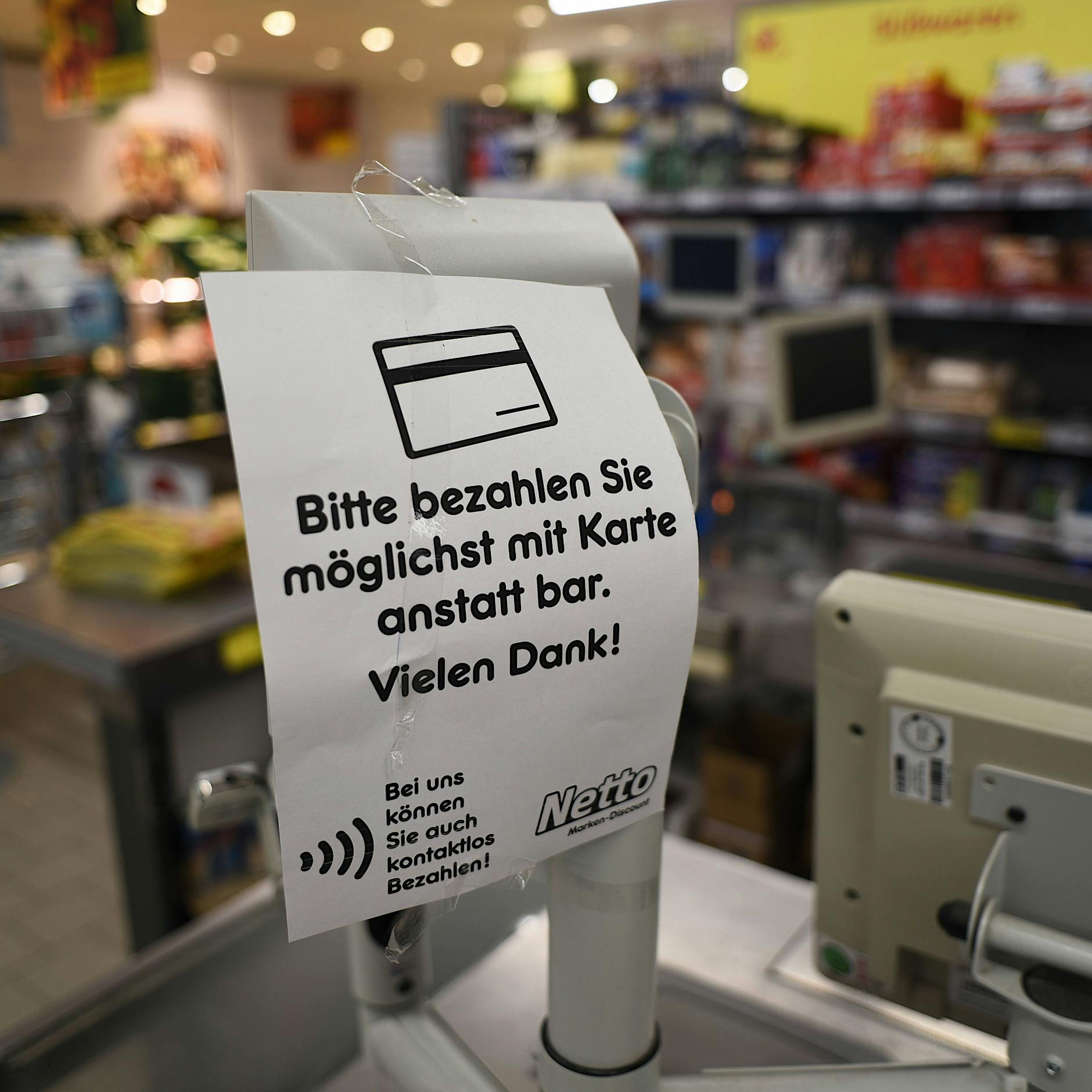Kartenzahlung ist ein Grundrecht! Cash und Plastik muss möglich sein