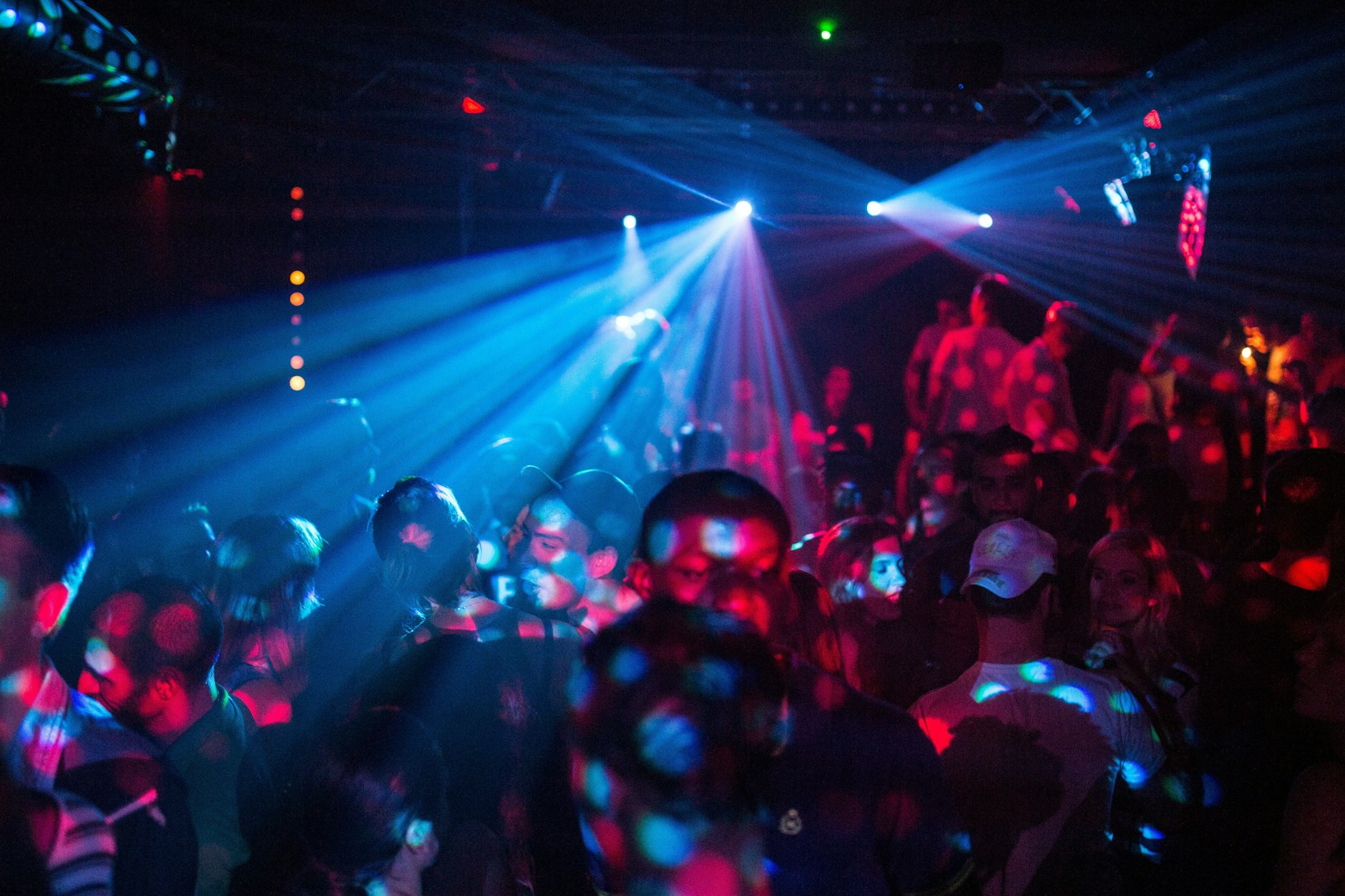 Am 1. Mai wird in Berlin auch in den Clubs gefeiert.