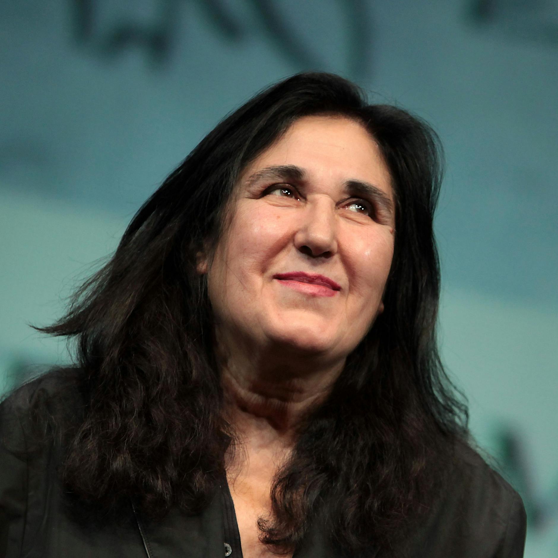 Schön, dass es dieses Buch gibt: „Ein von Schatten begrenzter Raum“