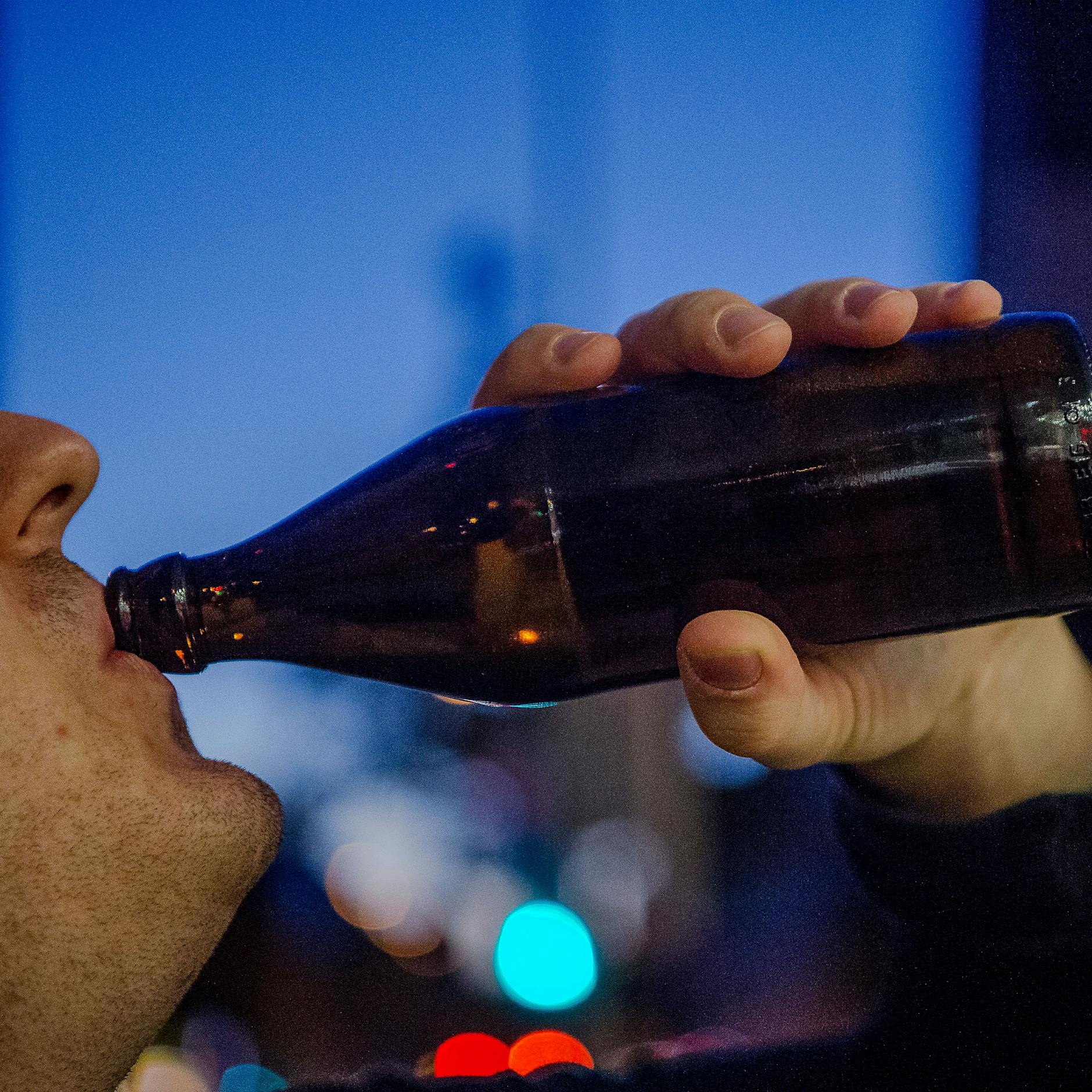 Alkohol-Lockdown! Regierung legt ganzes Land wochenlang trocken