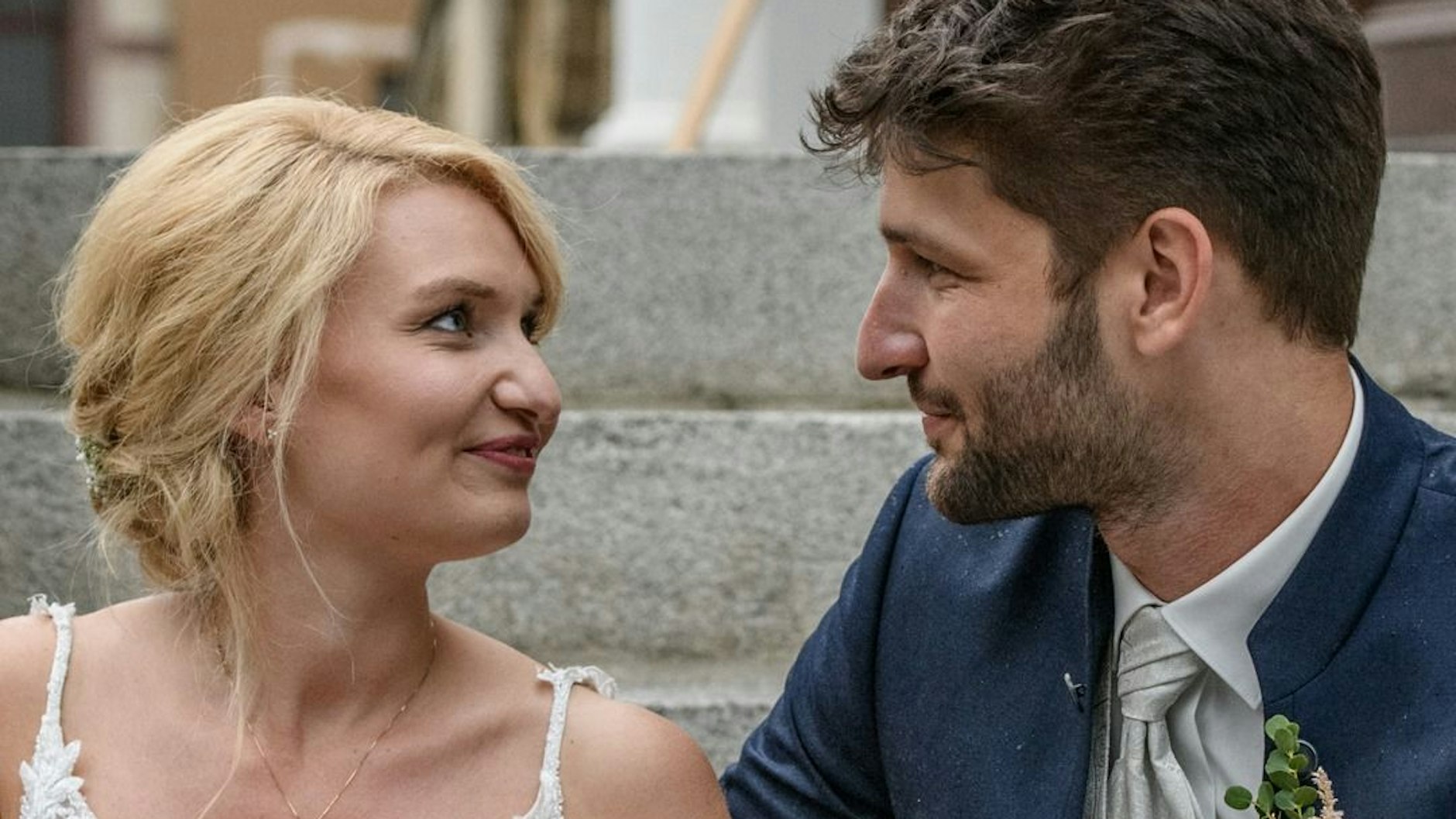 Nach ihrer „Hochzeit auf den ersten Blick“ scheinen Anika und David ein echtes Traumpaar zu sein.