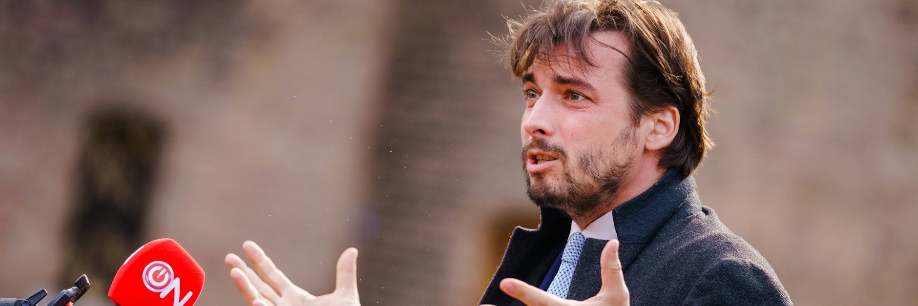 Dem&nbsp; rechtsgerichteten Politiker Thierry Baudet hat ein niederländischen Gericht untersagt,&nbsp;die Corona-Beschränkungen in den Online-Netzwerken mit dem Holocaust zu vergleichen.