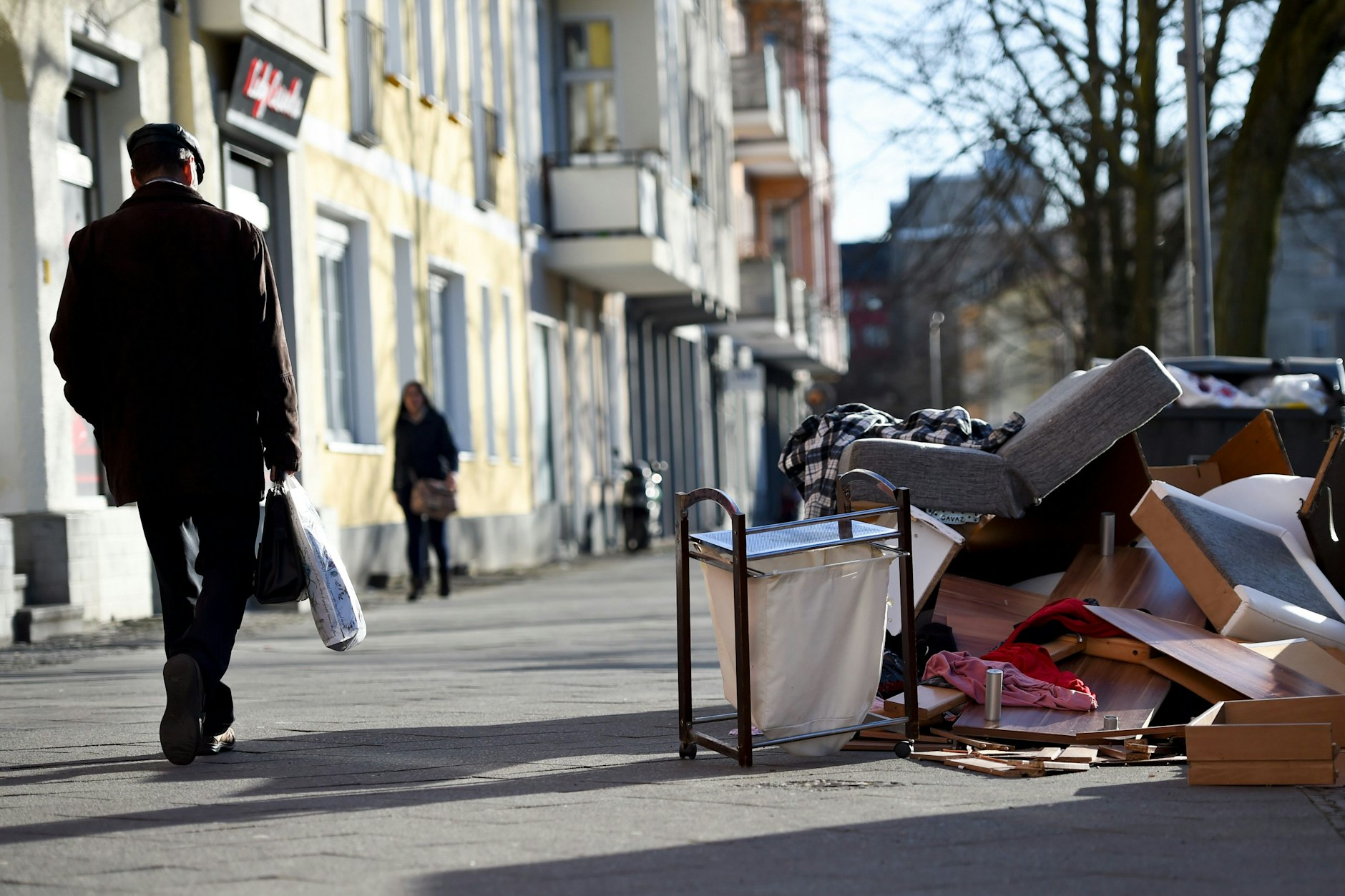 Leider nicht nur ein Problem im Schillerkiez: Sperrmüll – hier in Berlin-Wedding. 