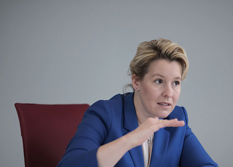 Franziska Giffey stellt sich als prominentestes Senatsmitglied gegen die Enteignung von Wohnungsbaugesellschaften.