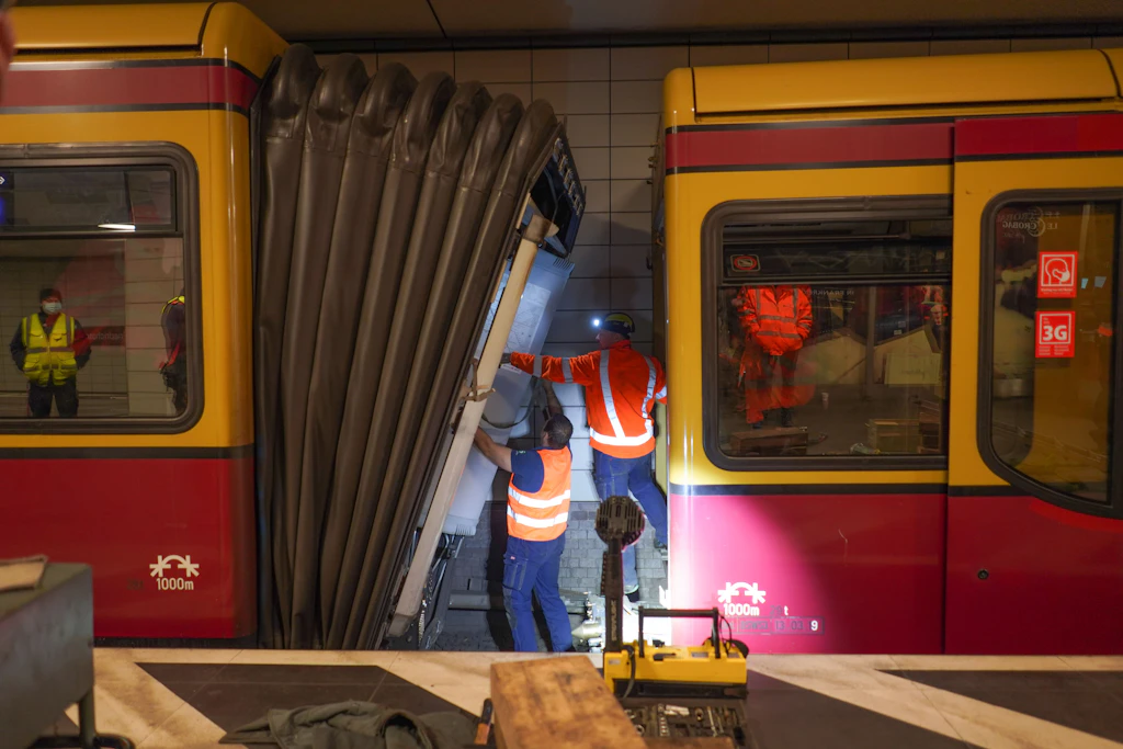 S-Bahn-Berlin: Betrieb im Nordsüd-Tunnel bis Dienstag eingeschränkt