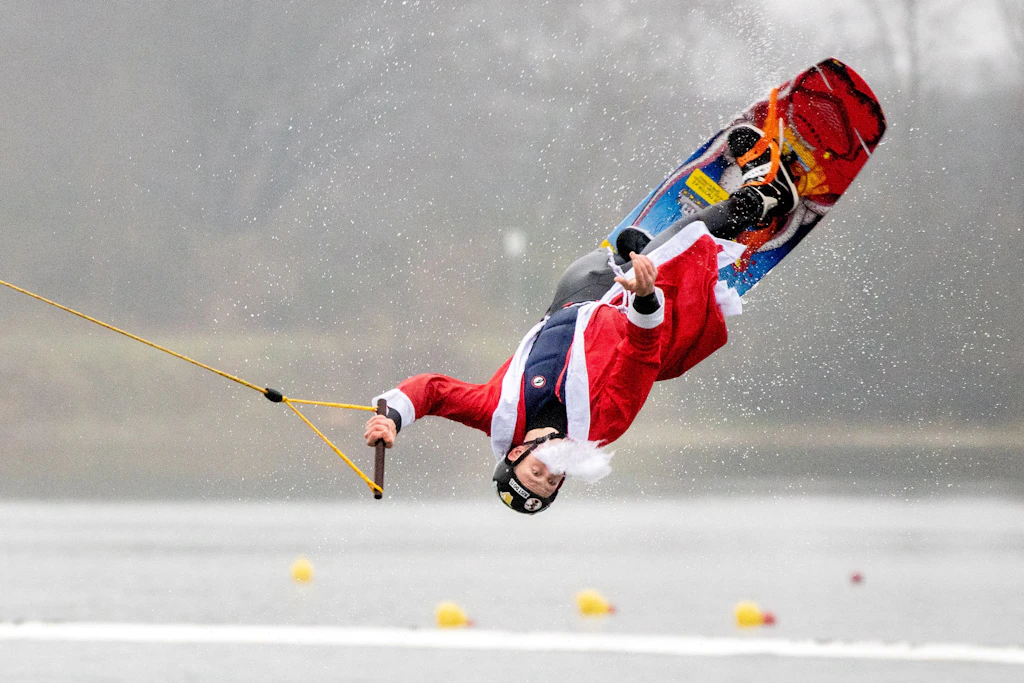 Weihnachtsforschung: Wenn der Adventskranz explodiert und die Tanne wegfliegt