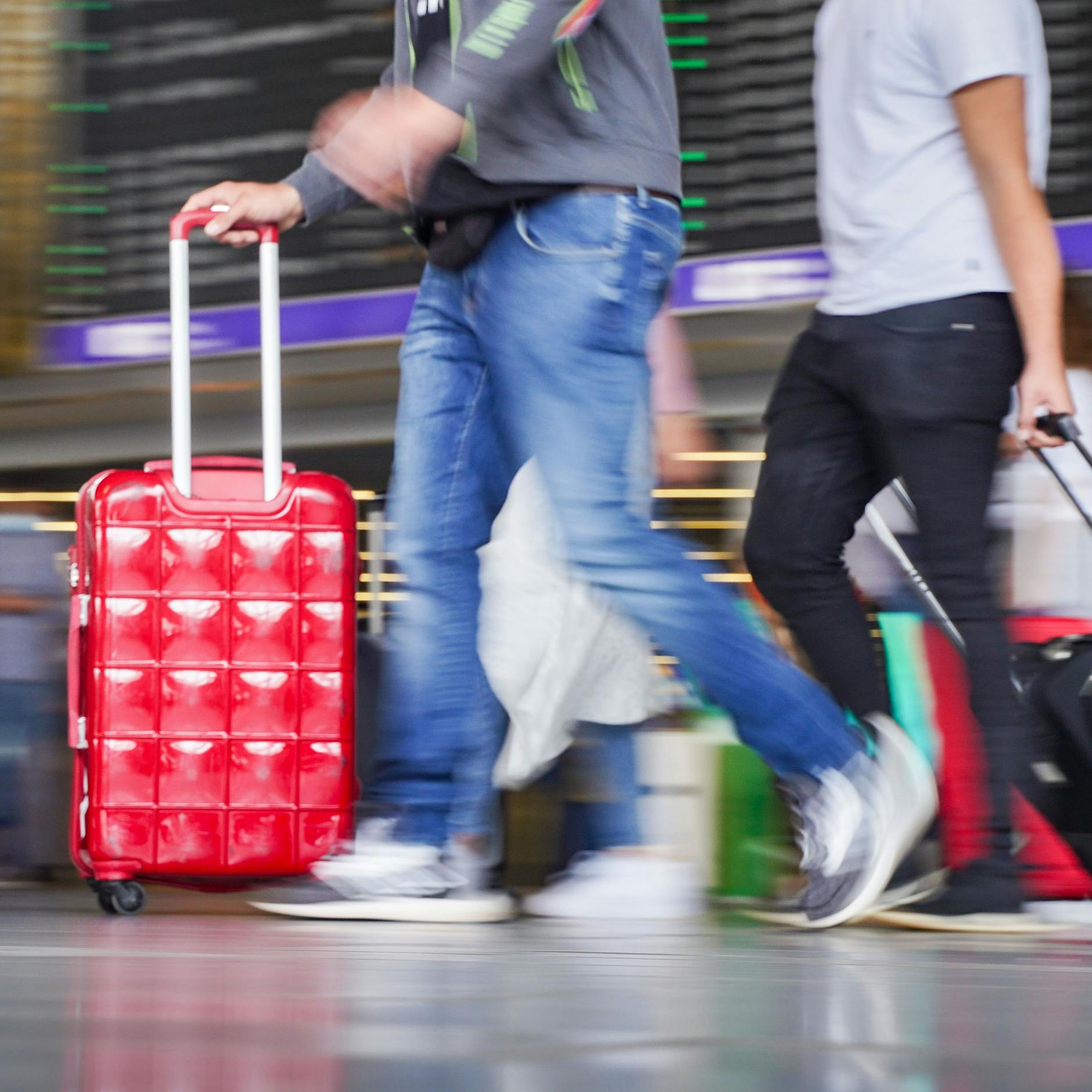 Flughafen-Bummelanten aufgepasst! Boarding-Time heißt Boarding-Time!