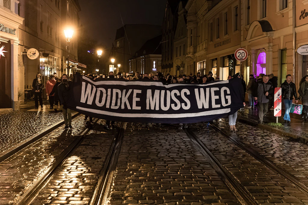 Cottbus: 4000 Menschen demonstrieren gegen Corona-Politik