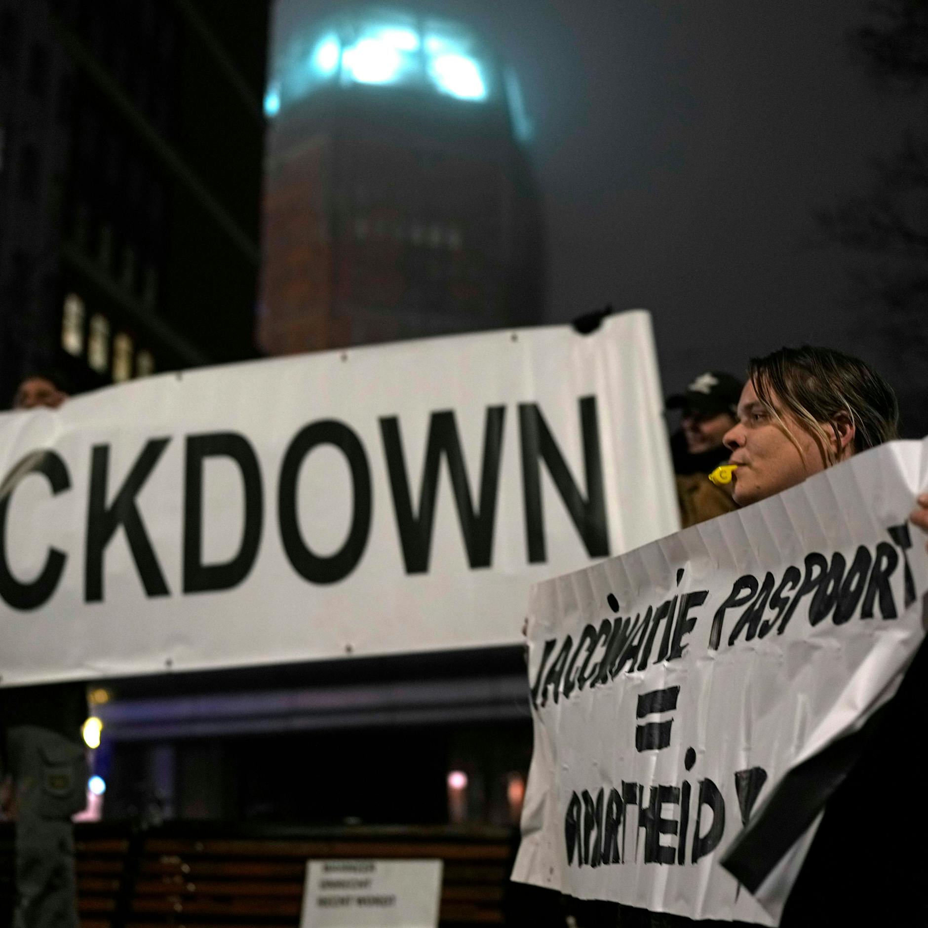 Niederlande wieder im Lockdown, Katastrophenfall in London: Fast alle Nachbarländer sind jetzt Hochrisikogebiete!