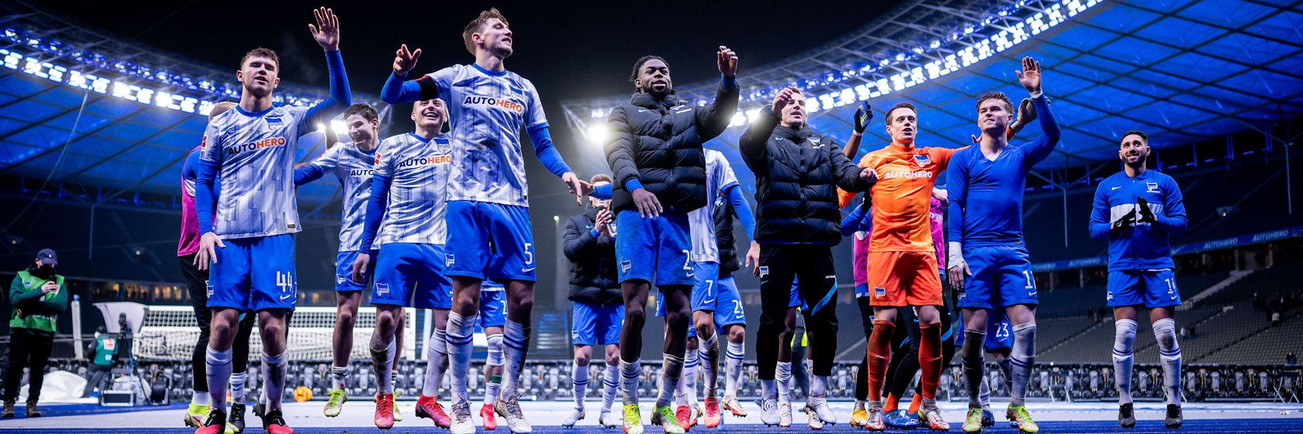 Das wollen Herthas Profis in der Rückrunde viel öfter erleben: Jubeln nach einem Sieg (wie hier gegen Dortmund) ist das Größte.&nbsp;&nbsp;