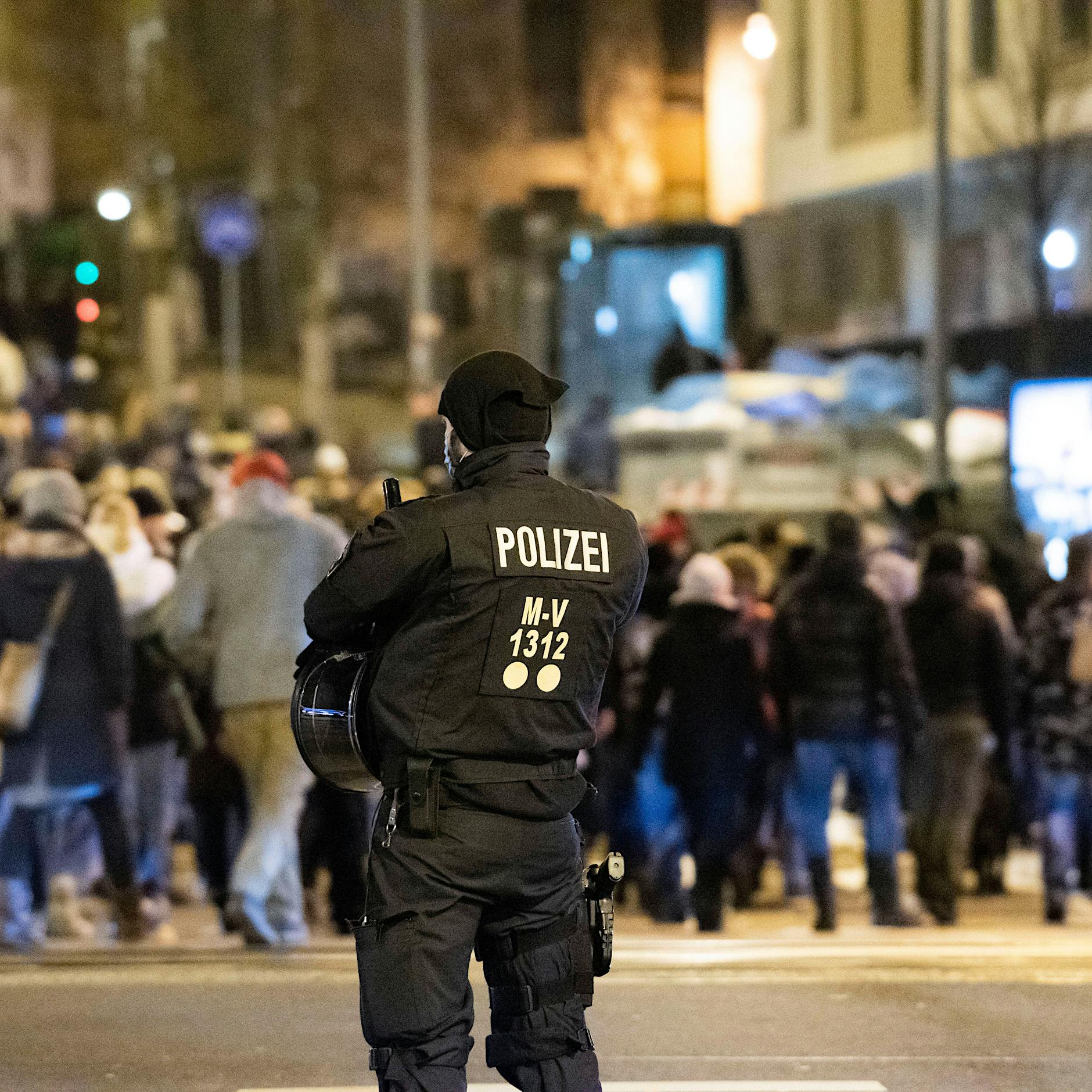 Tausende demonstrieren am Montag im Osten gegen Corona-Maßnahmen