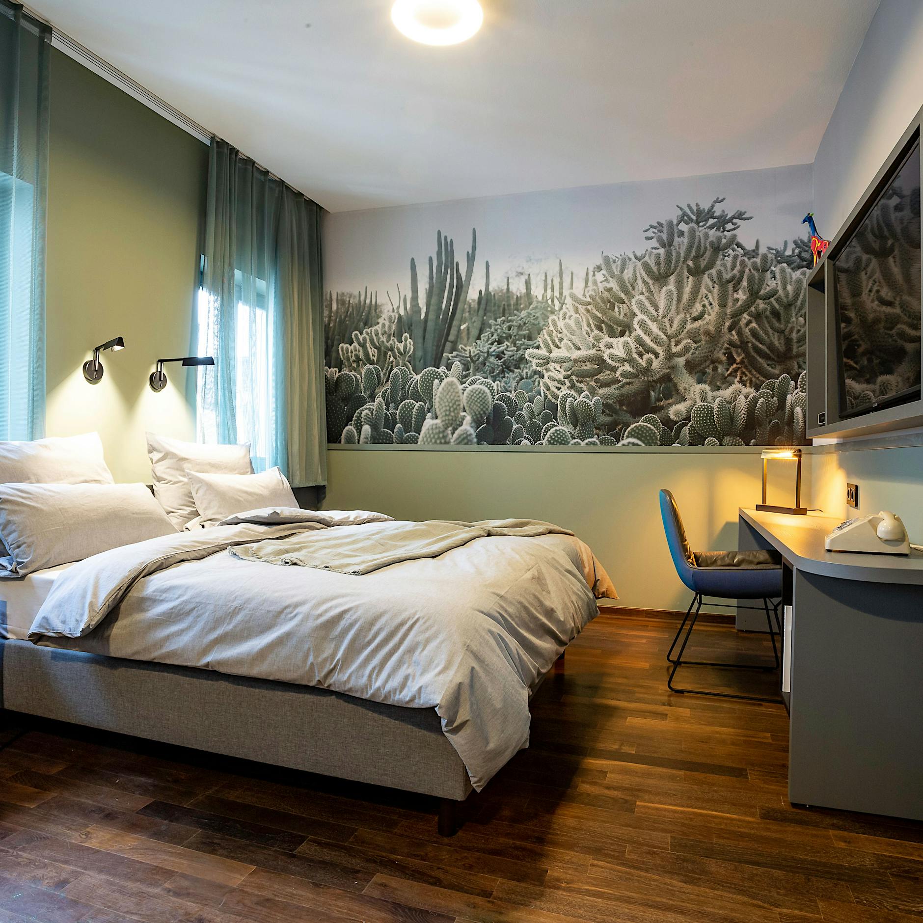 Eine Nacht am Rosenthaler Platz: Was für ein Zirkus