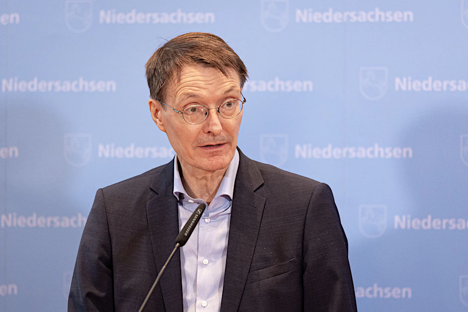 Der neue Bundesgesundheitsminister Karl Lauterbach (Archivbild)