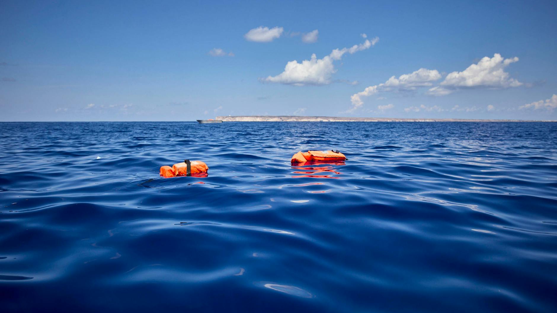 Nach Schätzungen des UNHCR sind von Januar bis November dieses Jahres mehr als 2500 Migranten auf dem Seeweg nach Europa gestorben. (Symbolbild)