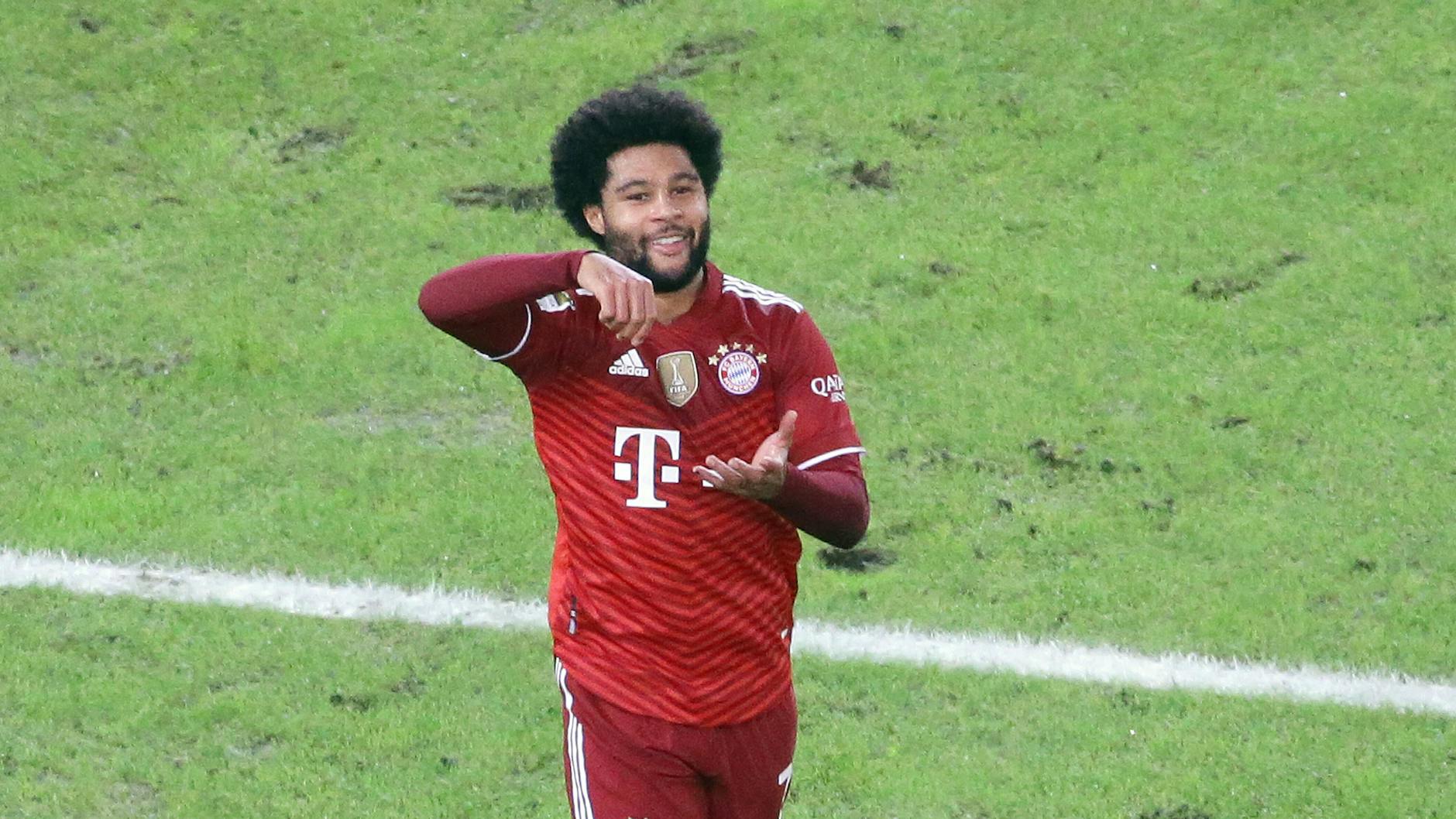Serge Gnabry soll auch über seine bisherige Vertragslaufzeit hinaus den Chefkoch beim FC Bayern München geben.
