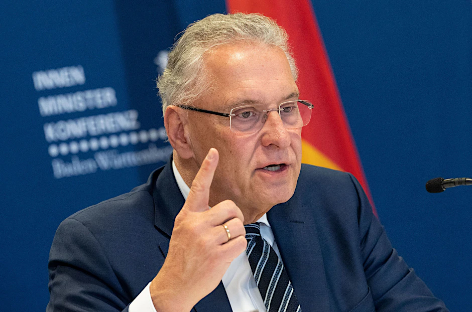 Joachim Herrmann.&nbsp;&nbsp;