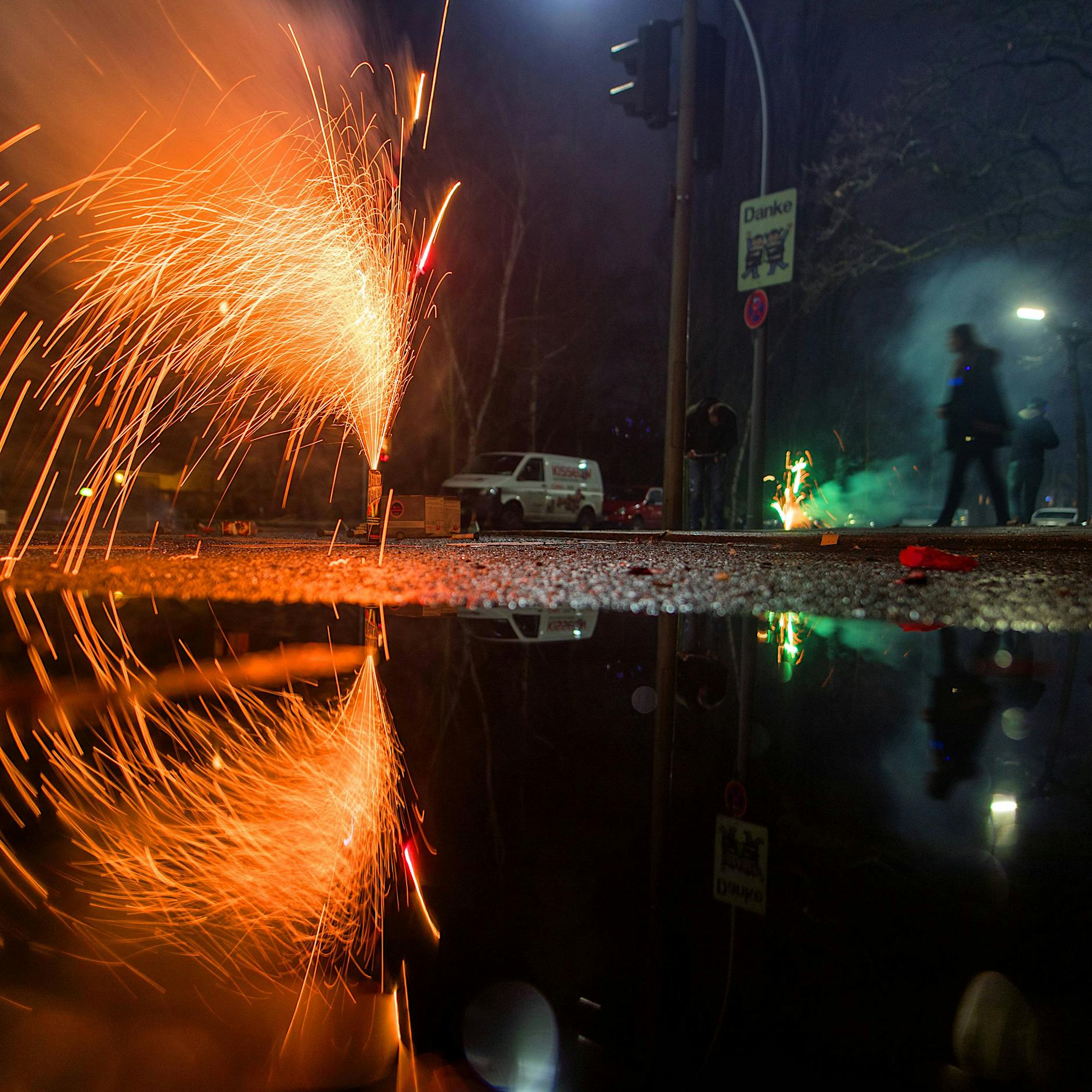 Bin ich krank, wenn mir vom Böllern kotzübel wird?