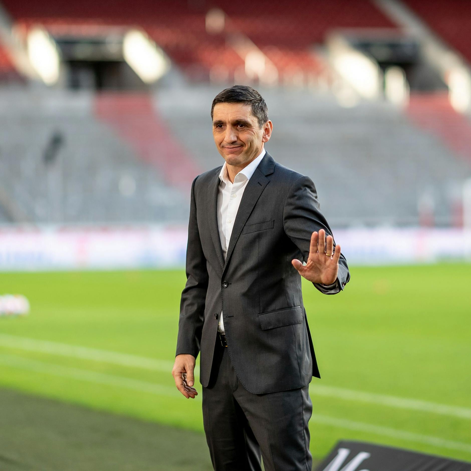 Trainer Tayfun Korkut fordert Geduld, aber sein erster Monat bei Hertha war schon mal vielversprechend.