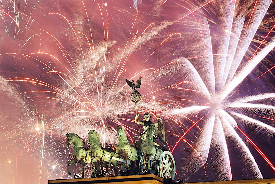 Höhenfeuerwerk am Brandenburger Tor (Archivbild)