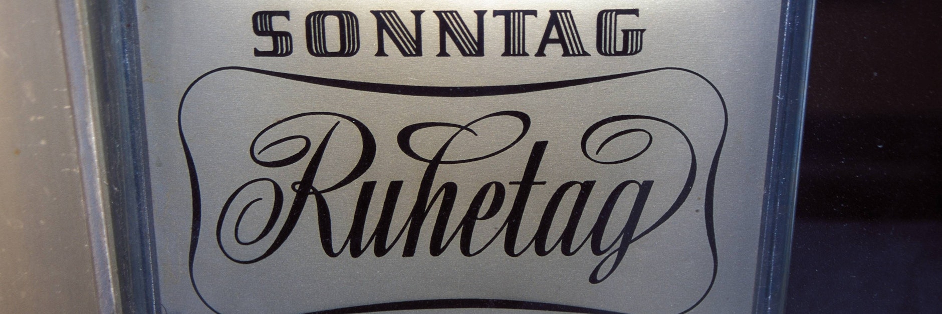 Die Erwachsenen in Deutschland haben bei Jahreszeiten und Wochentagen recht eindeutige Vorlieben und Abneigungen.